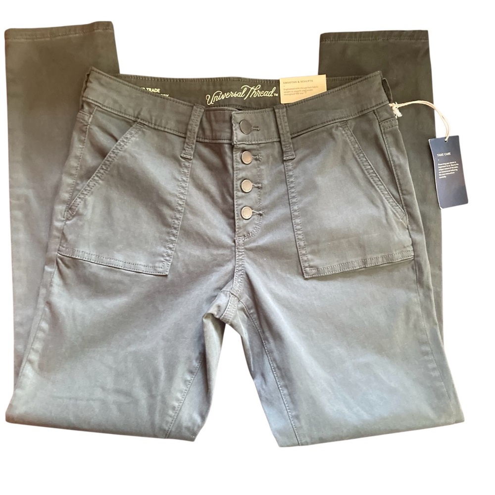 Fair Trade Universal Thread Uniform Green Button-Fly Pants
Size 4 Mid Rise NWT